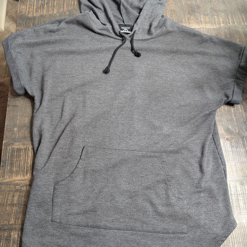 Gray Short-Sleeve Hoodie Sweatshirt